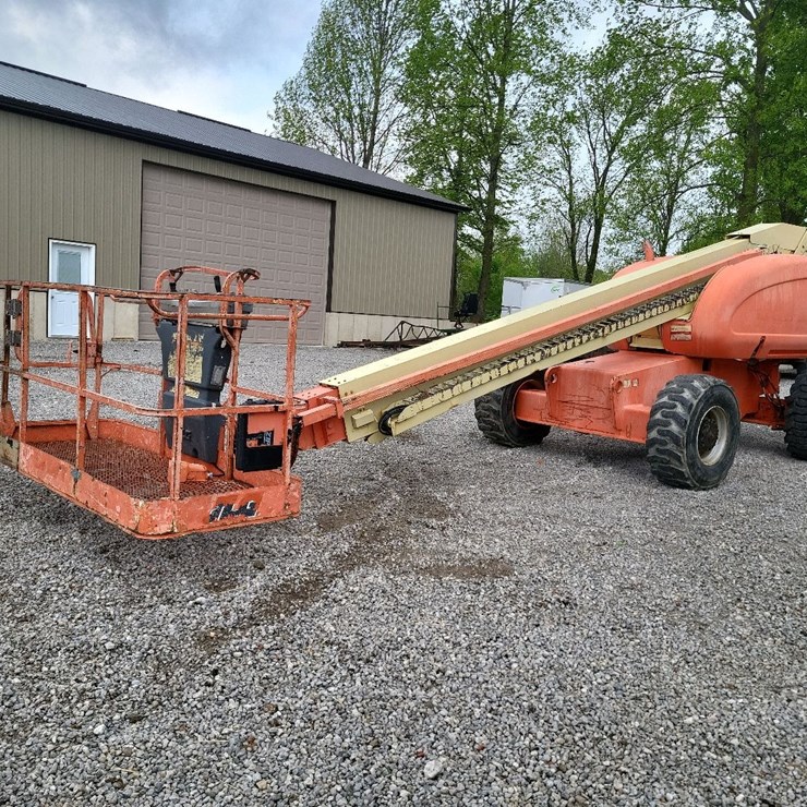 2000 JLG 600S