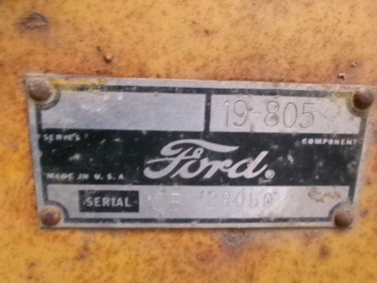 1979-ford-555-image-13
