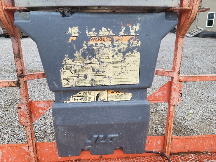 2000-jlg-600s-image-9