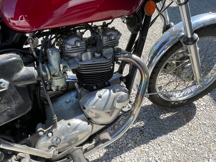 #136-•-1977-triumph-motorcycle-(has-wi-title)-(waupun,-wi)-image-15