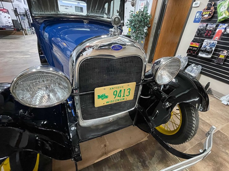 1928-ford-model-a-image-12