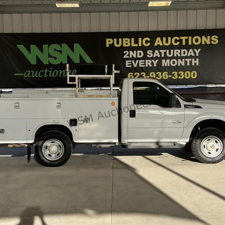 2012 FORD F350