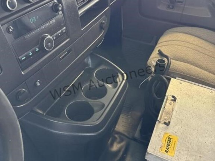 2014-chevrolet-express-1500-image-23
