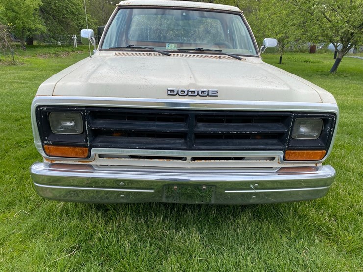 1985-dodge-150-image-7