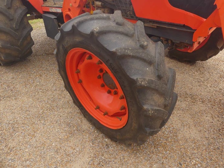 2023-kubota-m7060hd-image-10