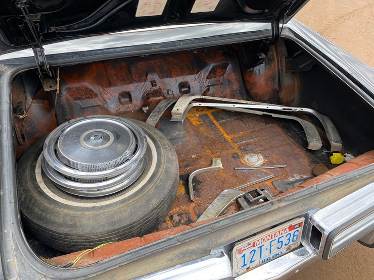 #132-•-1973-buick-electra-225-(title-in-delay)-(nitke-yard-mosinee,-wi)-image-54