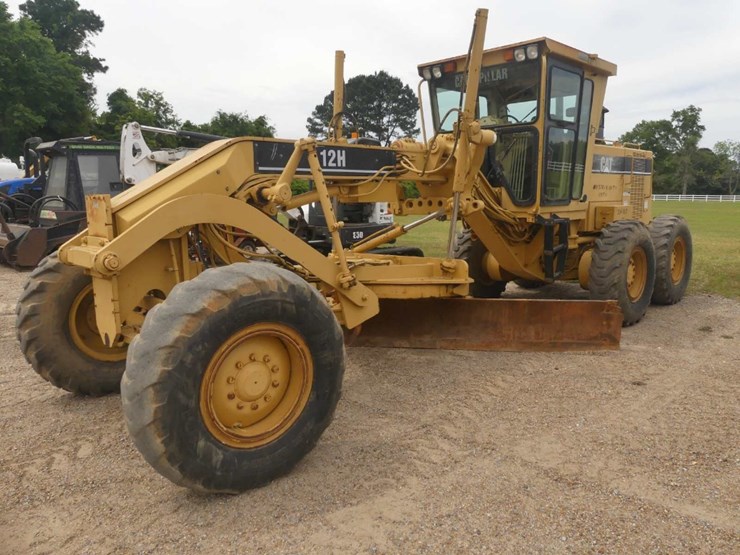 caterpillar-12h-image-1