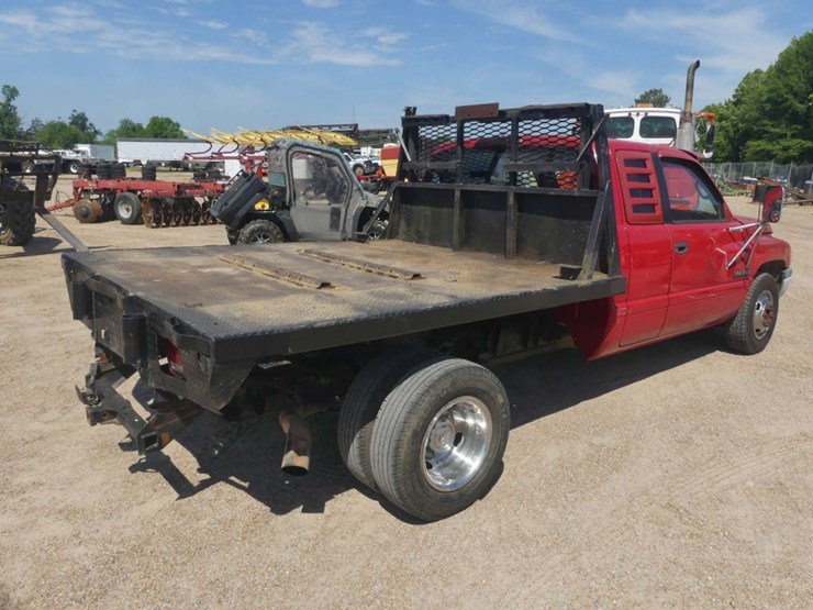 1999-dodge-ram-3500-image-3