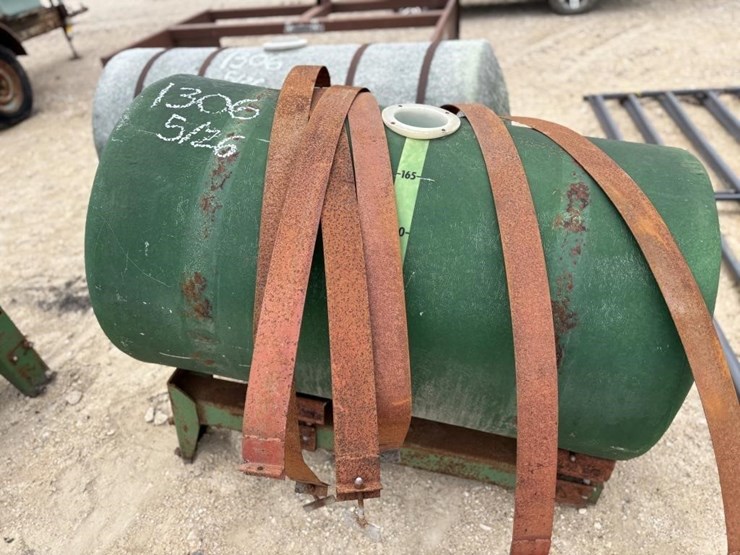 l3---continental-nurse-tanks-image-3