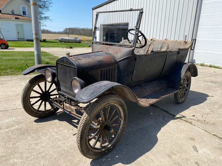 1916-ford-model-t-image-2