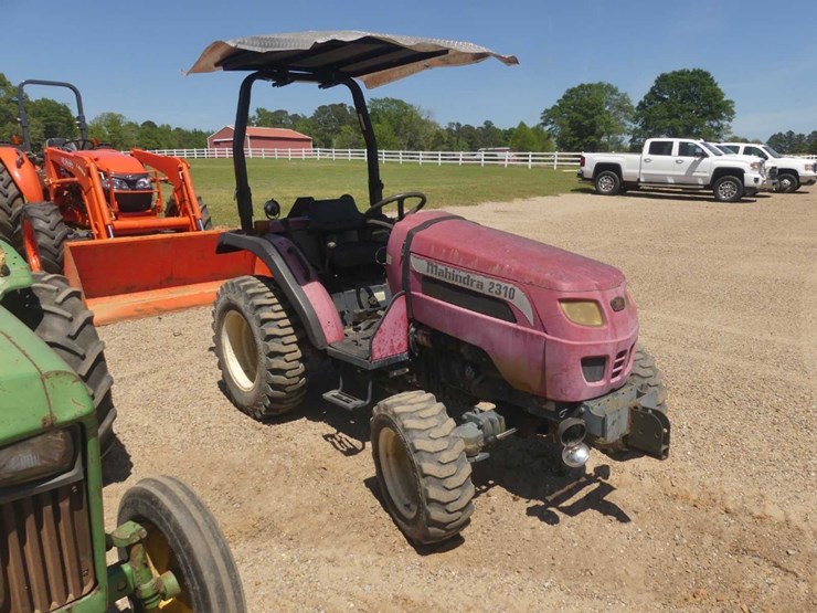 mahindra-2310-image-2