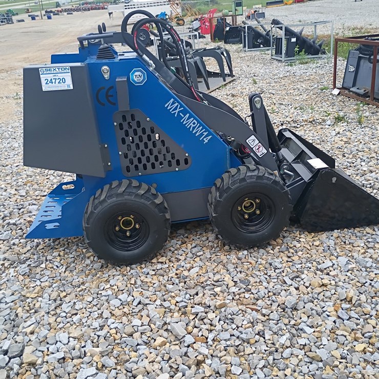 #24720 • 2025 AGT MX-MRW14 Mini Skid Steer