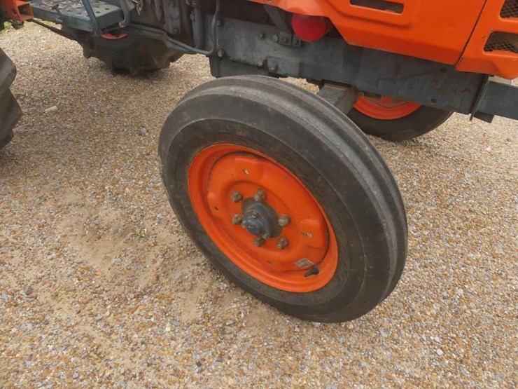kubota-l2350f-image-8