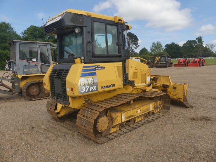 2015-komatsu-d37px-23-image-3