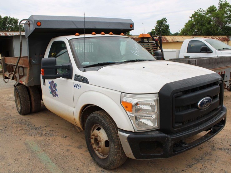 2012-ford-f350-image-1