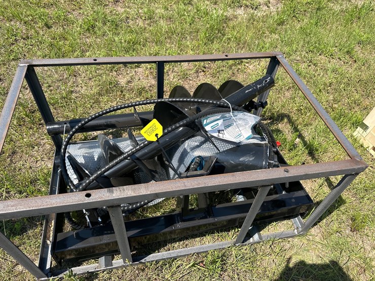 #20693-•-new-agt-heavy-duty-skid-steer-auger-image-1