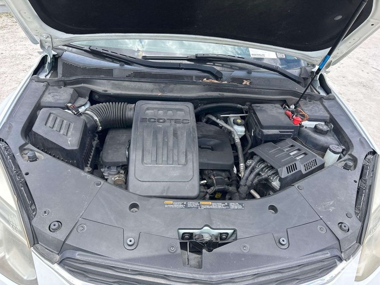 2017-chevrolet-equinox-image-9