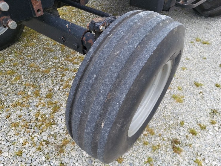 2006-case-ih-jx1075c-image-14