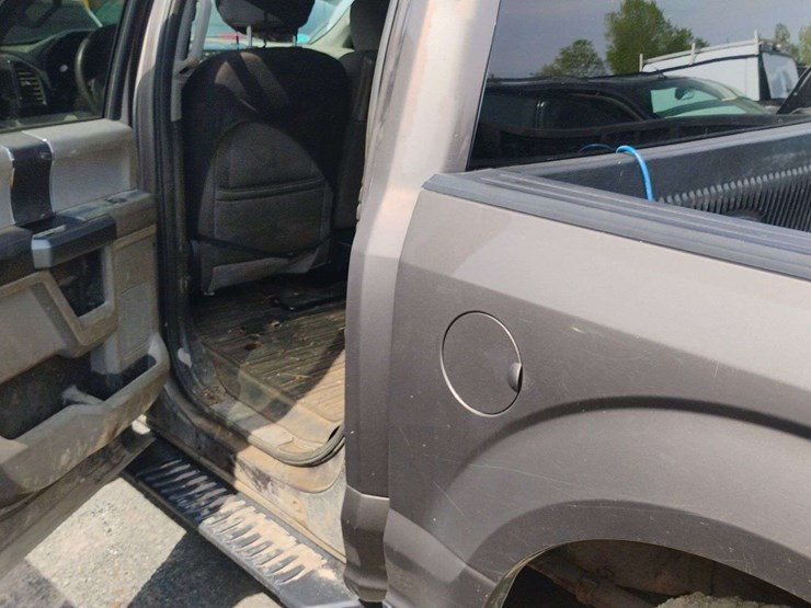 2018-ford-f150-image-14