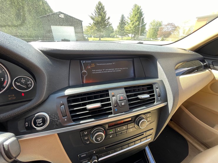 2013-bmw-x3-image-58