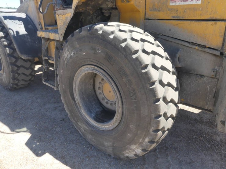 deere-524k-image-5