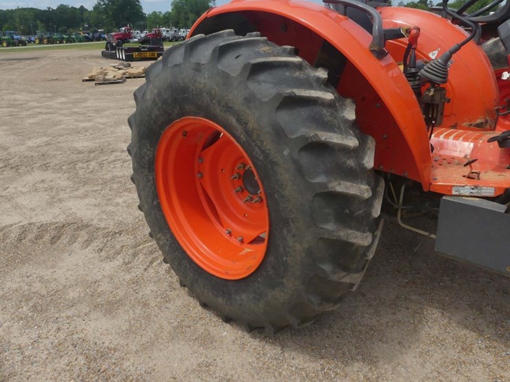 kubota-m8540d-image-11