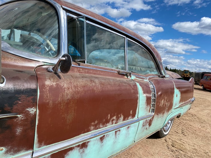 #109-•-1956-cadillac-de-ville-sedan-(title-in-delay)-(nitke-yard-mosinee,-wi)-image-20