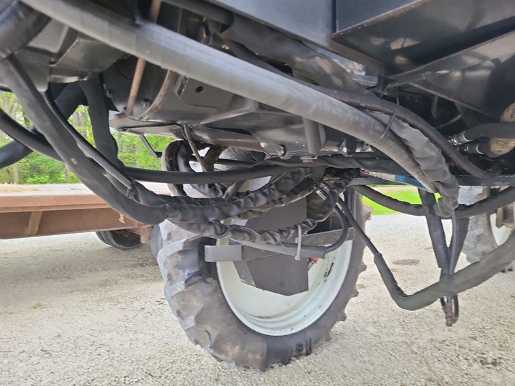 wilmar-765-sprayer-w/sprayer-trailer-image-13