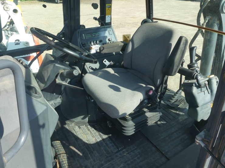 2013-deere-310k-image-14
