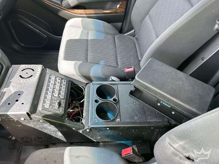 2019-chevrolet-tahoe-image-22