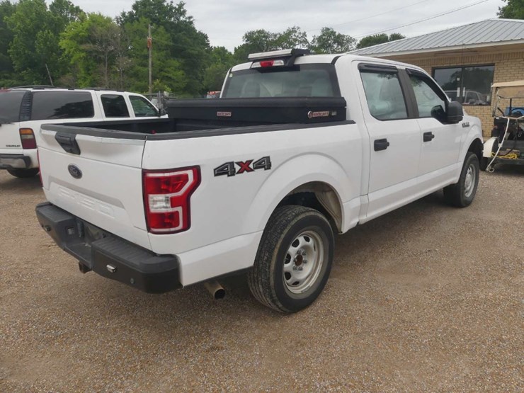 2017-ford-f150-image-3