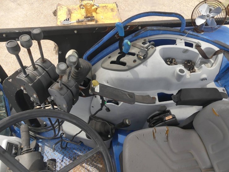 new-holland-ts6.110-image-13