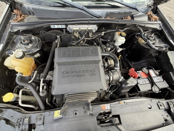 2009-ford-escape-image-22