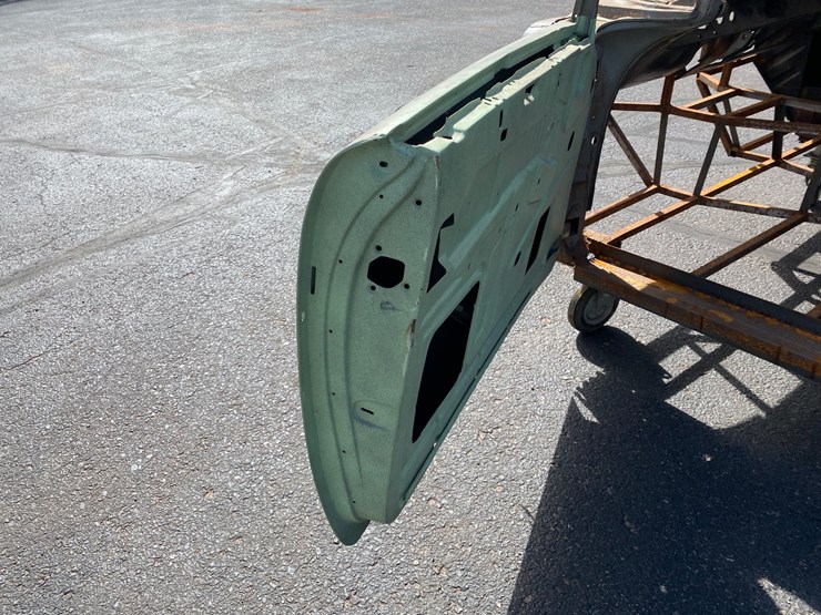 #110-•-1957-chevy-belair-2-door-hardtop-body-parts-(no-title)-(schofield,-wi)-image-28