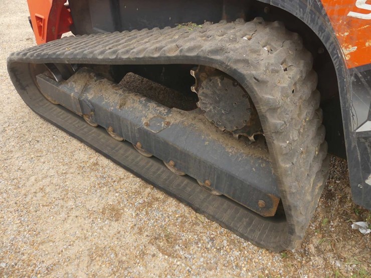 2023-kubota-svl97-2-image-5