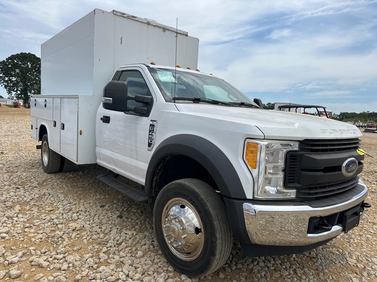 2017-ford-f450-image-5
