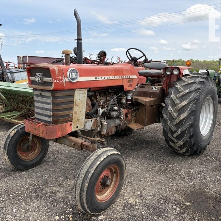 MASSEY-FERGUSON 180