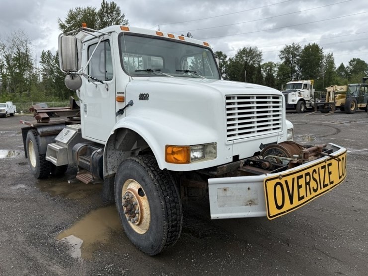 1995-international-4800-image-2