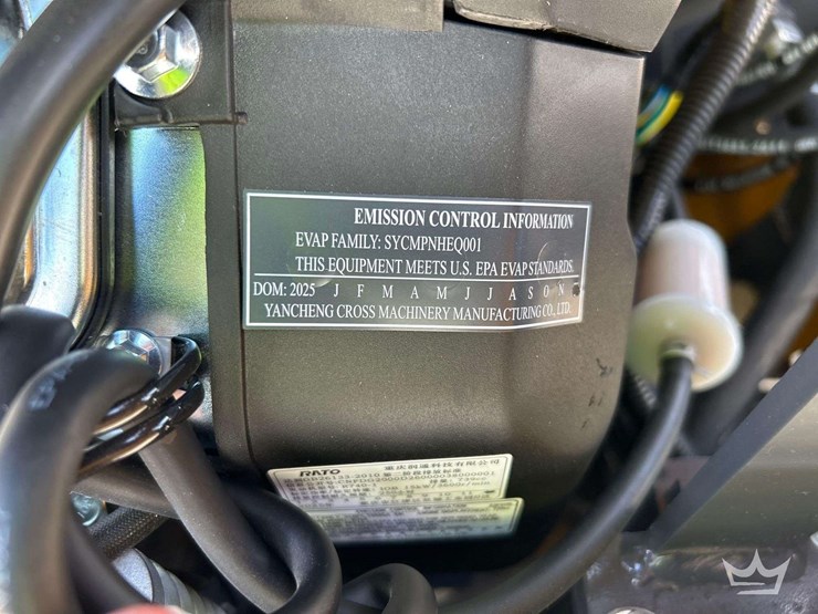 mini-excavator-image-11