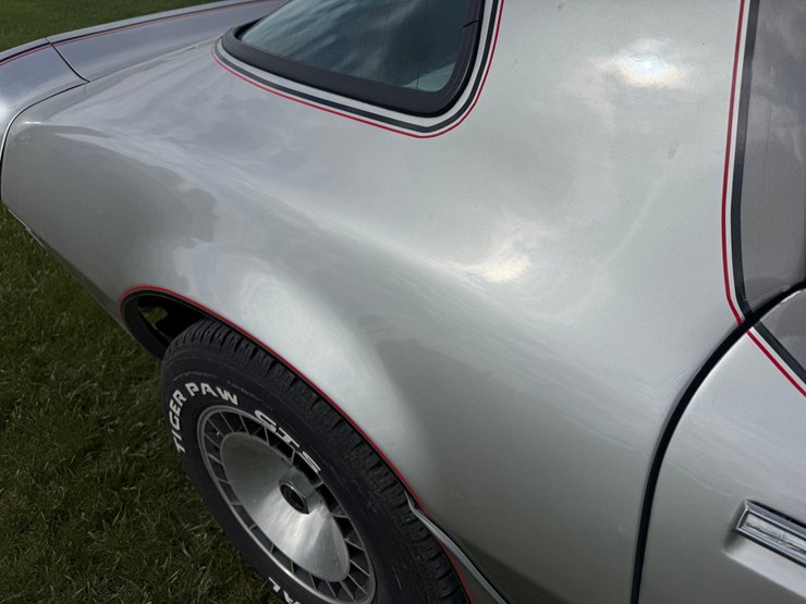 #138-•-1979-pontiac-trans-am-10th-anniversary-(has-wi-title)-(clintonville,-wi)-image-30