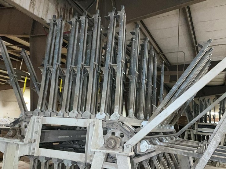 #147-•-quick-pneumatic-clamp-carrier-image-6