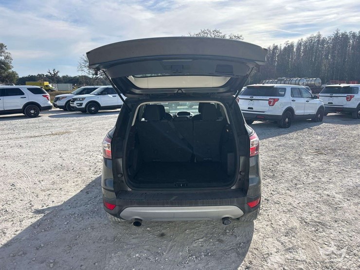 2018-ford-escape-image-19