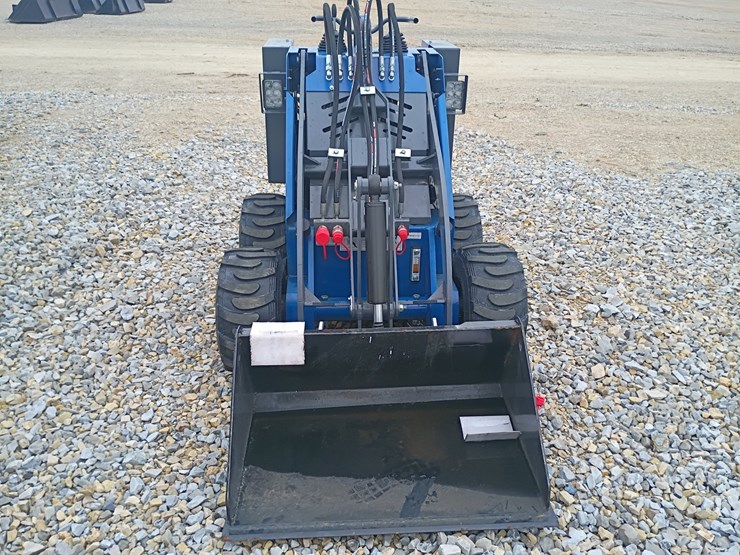 #24720-•-2025-agt-mx-mrw14-mini-skid-steer-image-4