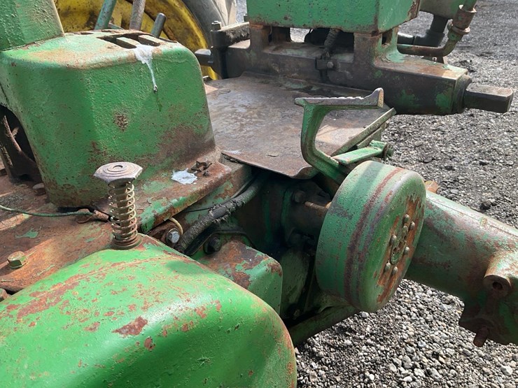john-deere-b-image-28