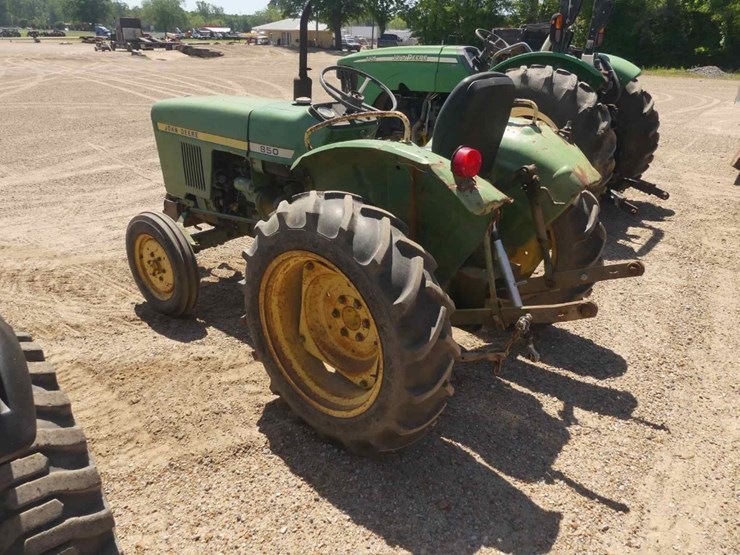john-deere-850-image-5