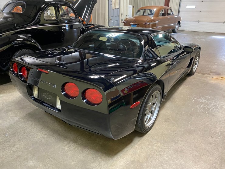 #150-•-2002-corvette-z06-frc-6-speed-(has-wi-title)-(schofield,-wi)-image-6