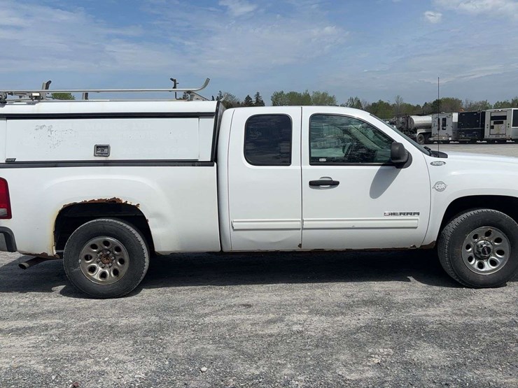 2013-gmc-sierra-1500-image-6