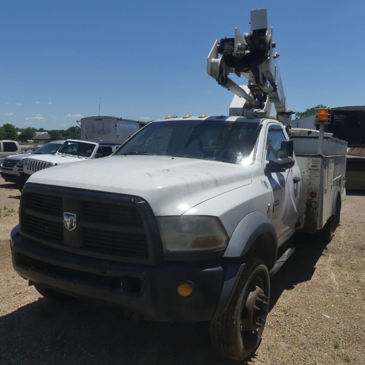 2012 DODGE RAM 5500HD