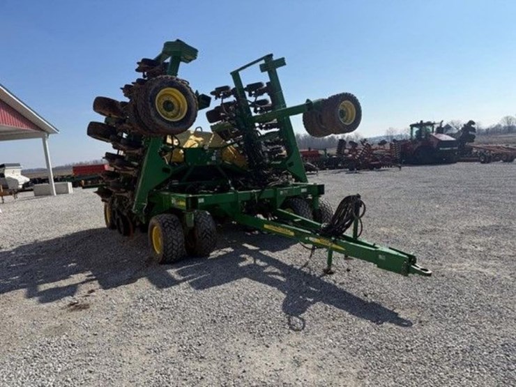 2010-john-deere-1990-image-4