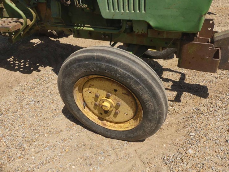 john-deere-850-image-8